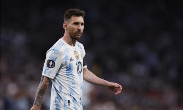 2025迪拜航展开幕 国产大飞机C919中东首秀